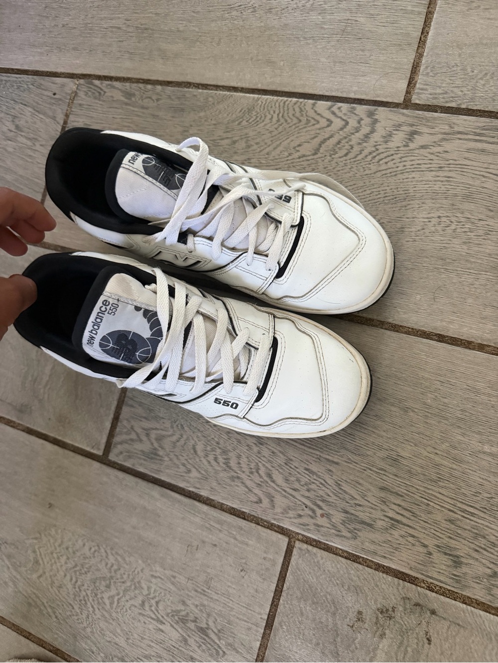 New Balance 550 Men's White and Black Low-Top Sneakers